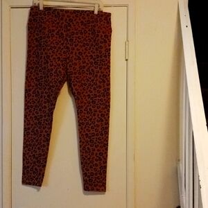 Wild Fable aminal print Leggings STRECH paints brown main color sz.xL nwot